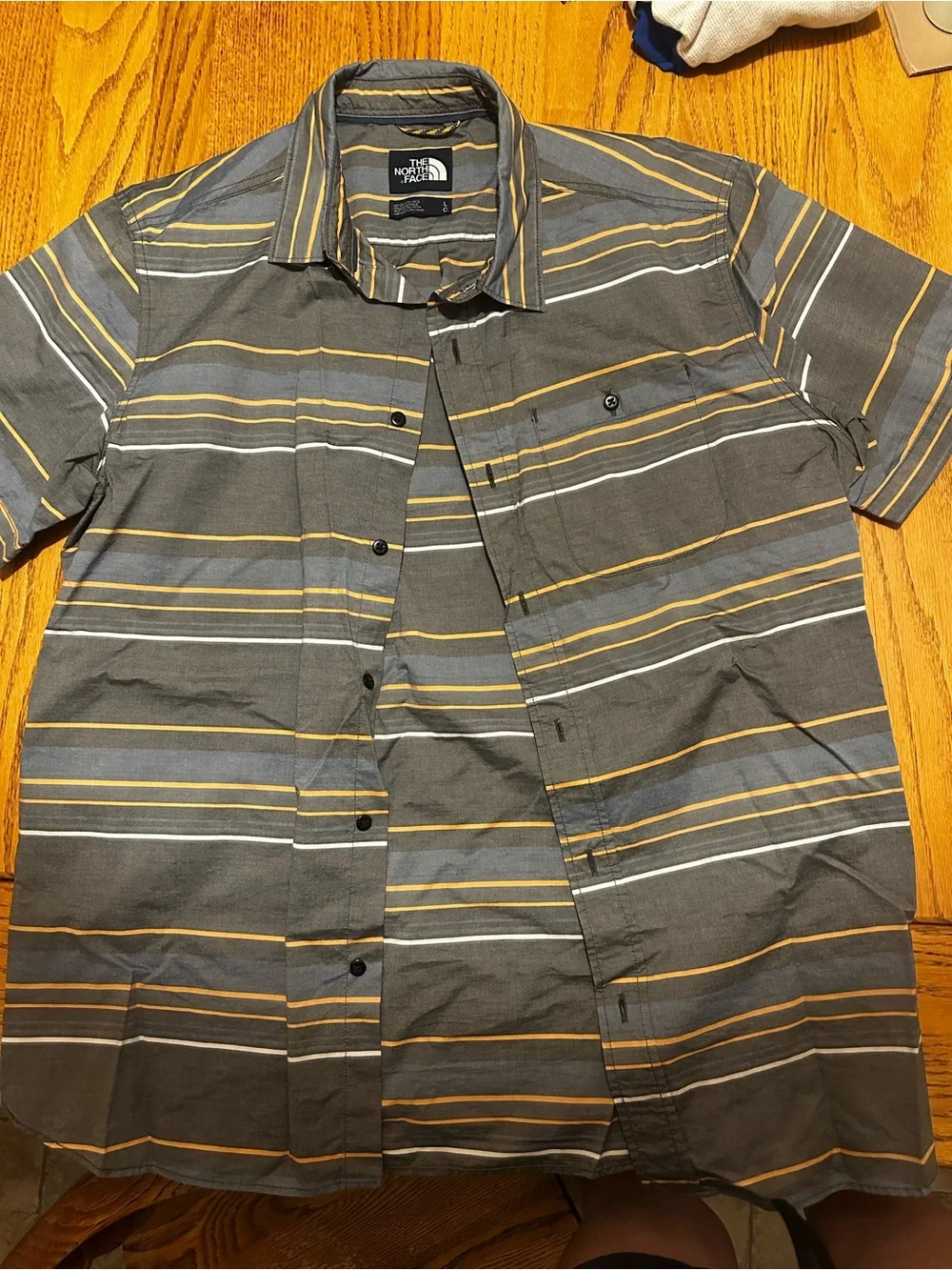 Men’s North Face Button Down